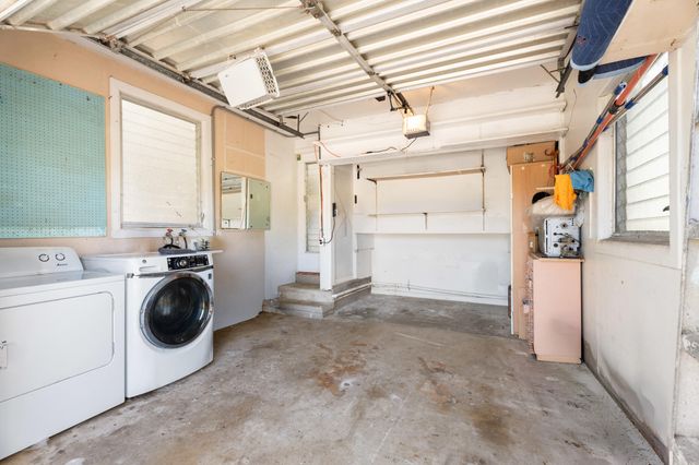 411 S Palmway, Lake Worth Beach, FL 33460