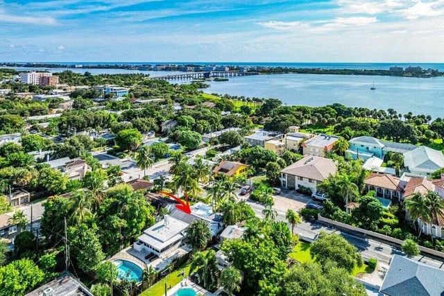 411 S Palmway, Lake Worth Beach, FL 33460