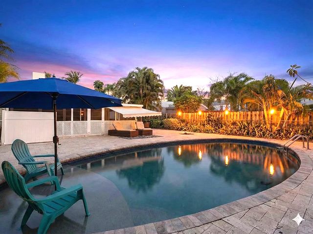 411 S Palmway, Lake Worth Beach, FL 33460