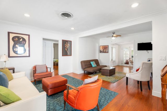 411 S Palmway, Lake Worth Beach, FL 33460