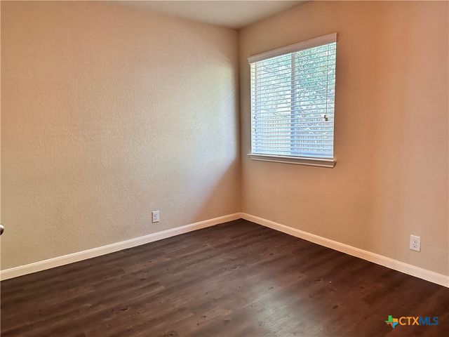 2020 Meadow View Drive, San Marcos, TX 78666