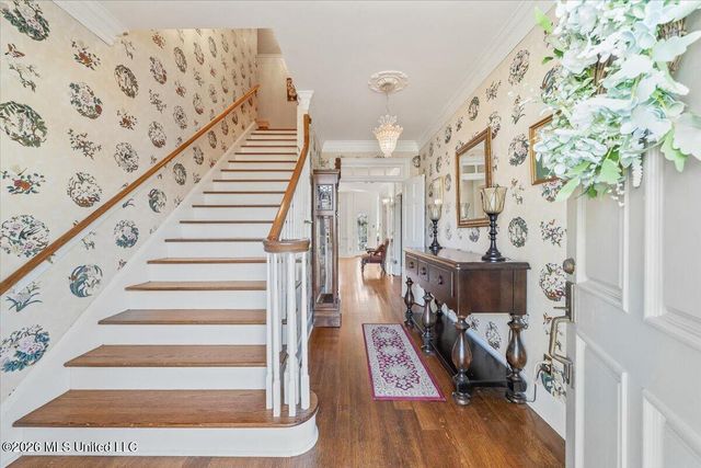 3105 U.S. 72, Holly Springs, MS 38635