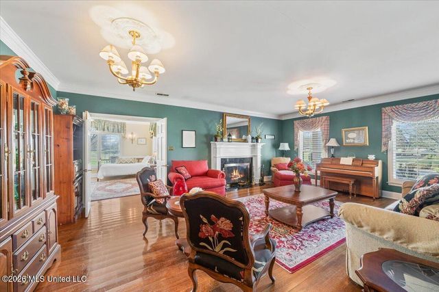 3105 U.S. 72, Holly Springs, MS 38635