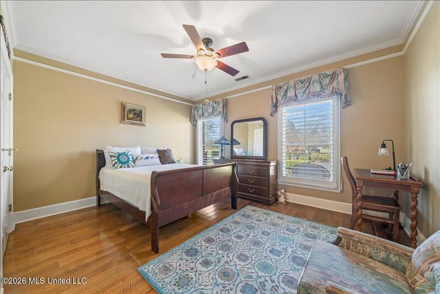 3105 U.S. 72, Holly Springs, MS 38635