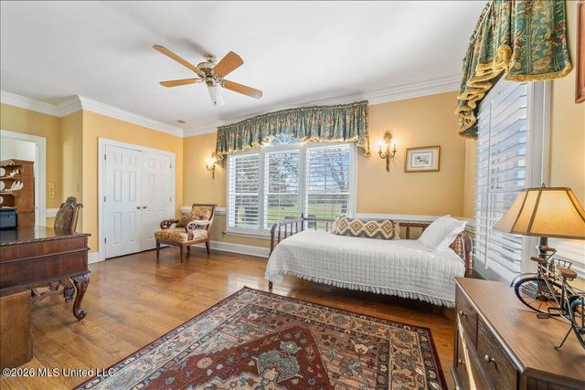 3105 U.S. 72, Holly Springs, MS 38635