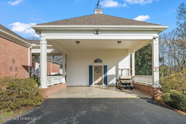 3105 U.S. 72, Holly Springs, MS 38635