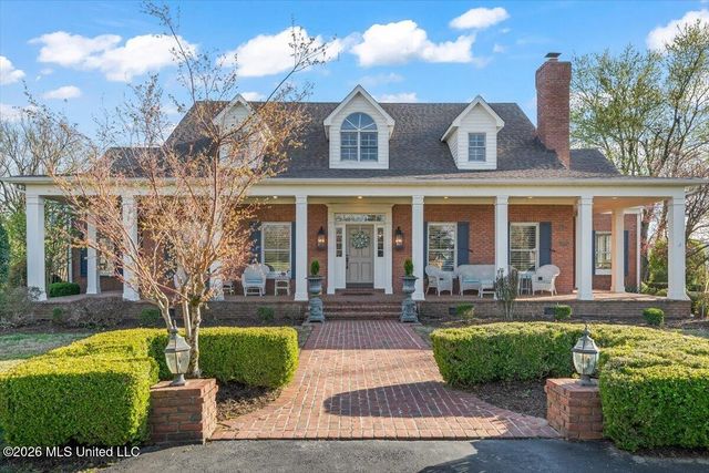 3105 U.S. 72, Holly Springs, MS 38635