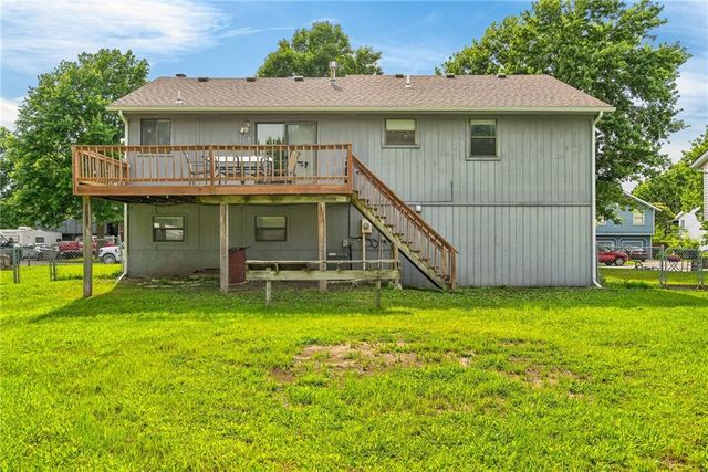 87 Oak Street, Garden City, MO 64747