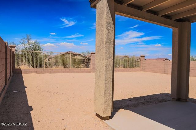 866 W Calle Alta Curva, Sahuarita, AZ 85629