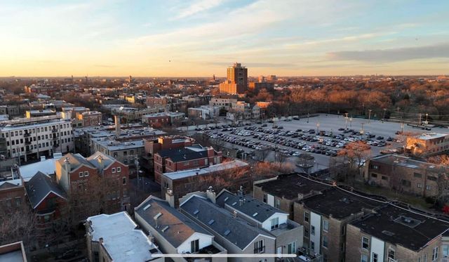 3745 N SEMINARY Avenue 1, Chicago, IL 60613