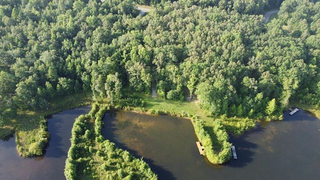 775 Camp Creek Cir, Spencer, TN 38585
