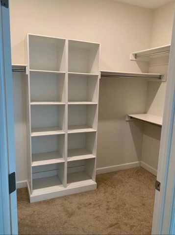 499 DOGWOOD VALLEY DR, Collierville, TN 38017