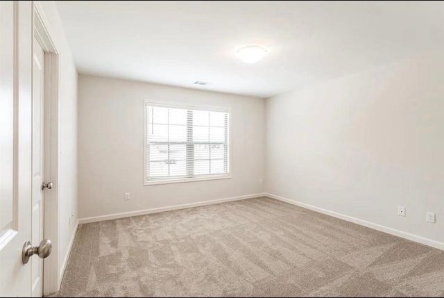 499 DOGWOOD VALLEY DR, Collierville, TN 38017