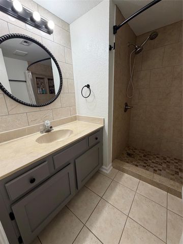 14911 Wunderlich Drive 1012, Houston, TX 77069