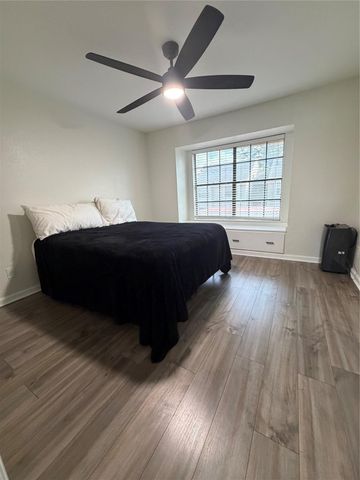 14911 Wunderlich Drive 1012, Houston, TX 77069