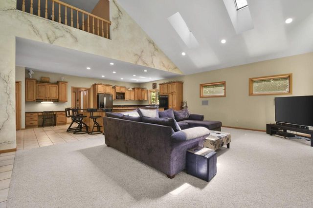 S4349 Fox Hill Circle, Baraboo, WI 53913