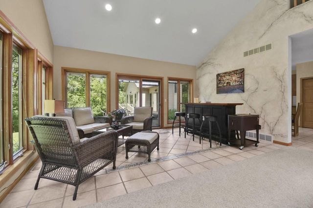 S4349 Fox Hill Circle, Baraboo, WI 53913