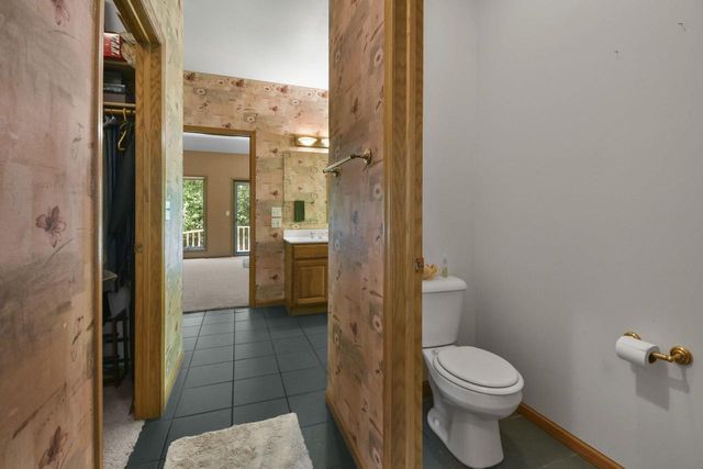 S4349 Fox Hill Circle, Baraboo, WI 53913