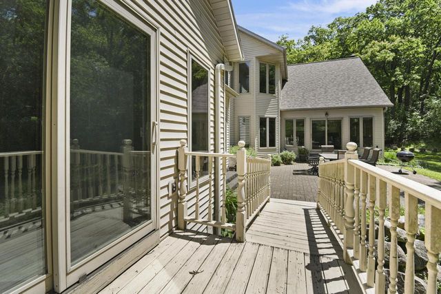 S4349 Fox Hill Circle, Baraboo, WI 53913