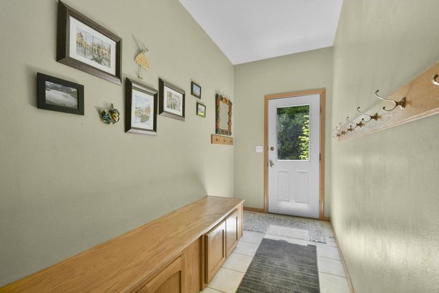 S4349 Fox Hill Circle, Baraboo, WI 53913