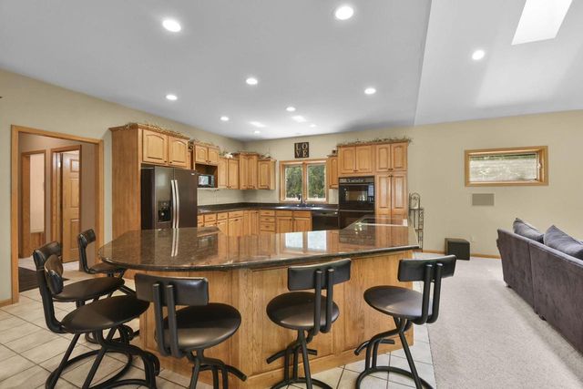 S4349 Fox Hill Circle, Baraboo, WI 53913