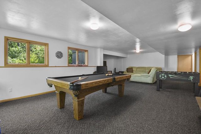 S4349 Fox Hill Circle, Baraboo, WI 53913