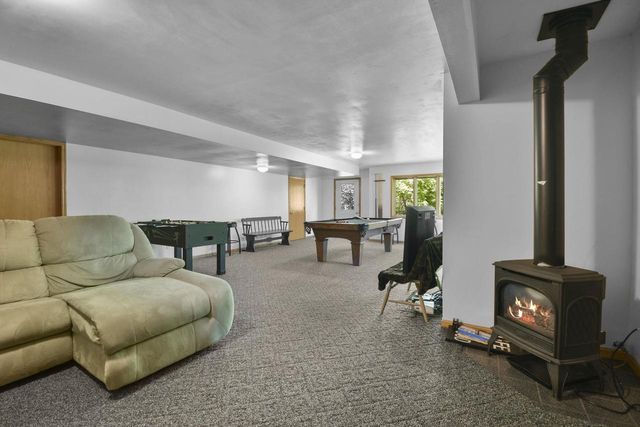 S4349 Fox Hill Circle, Baraboo, WI 53913