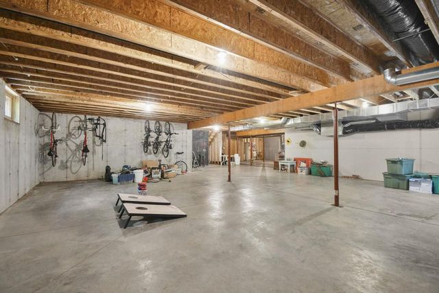 S4349 Fox Hill Circle, Baraboo, WI 53913