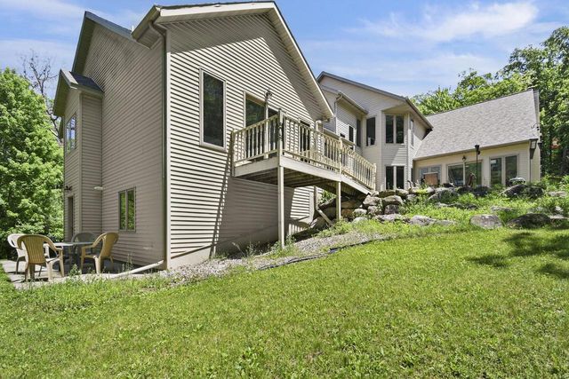 S4349 Fox Hill Circle, Baraboo, WI 53913
