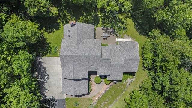 S4349 Fox Hill Circle, Baraboo, WI 53913
