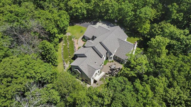 S4349 Fox Hill Circle, Baraboo, WI 53913