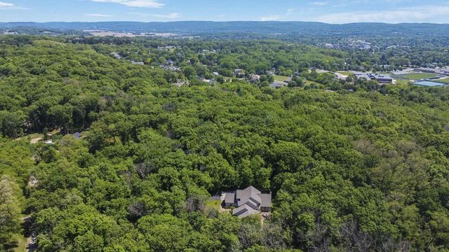 S4349 Fox Hill Circle, Baraboo, WI 53913