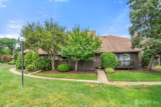 516 Westgate Drive, Edison, NJ 08820