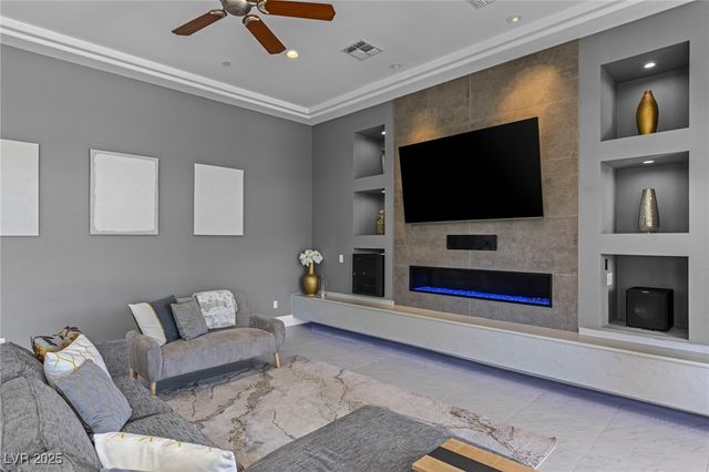 9 Paradise Valley Court, Henderson, NV 89052