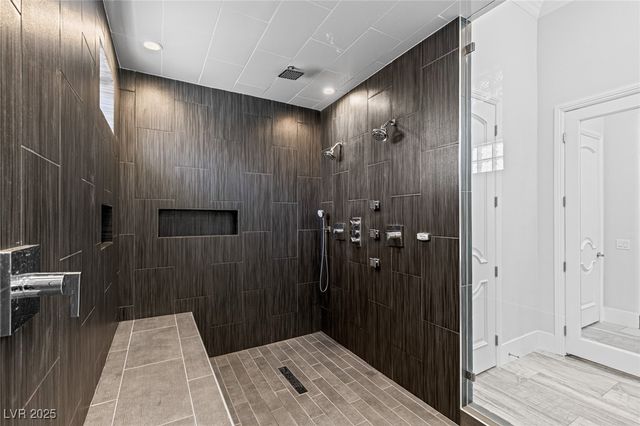 9 Paradise Valley Court, Henderson, NV 89052