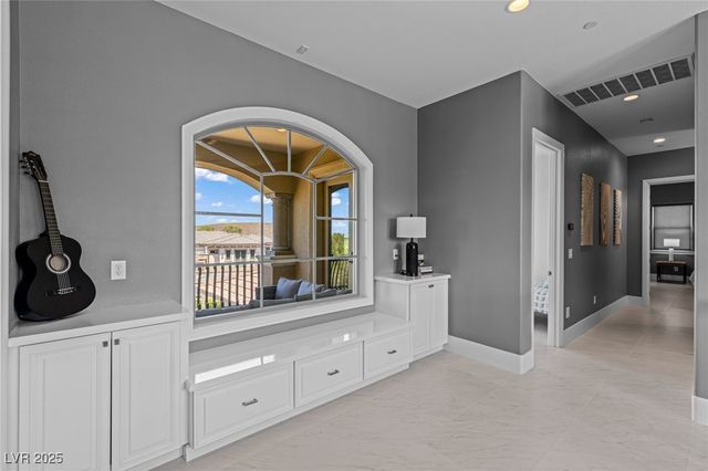 9 Paradise Valley Court, Henderson, NV 89052