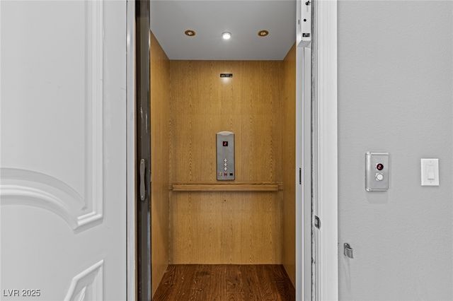 9 Paradise Valley Court, Henderson, NV 89052