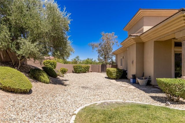9 Paradise Valley Court, Henderson, NV 89052