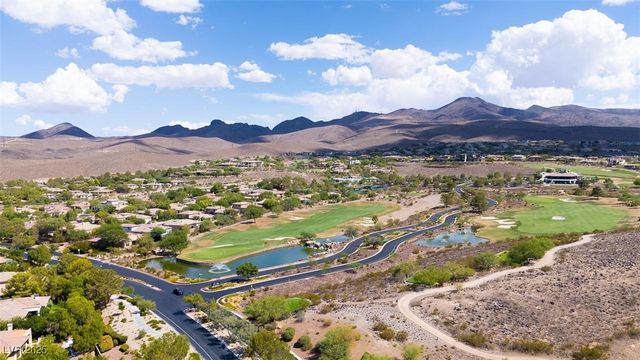 9 Paradise Valley Court, Henderson, NV 89052