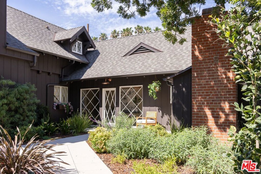 1635 N Genesee Avenue, Los Angeles, CA 90046 — exterior