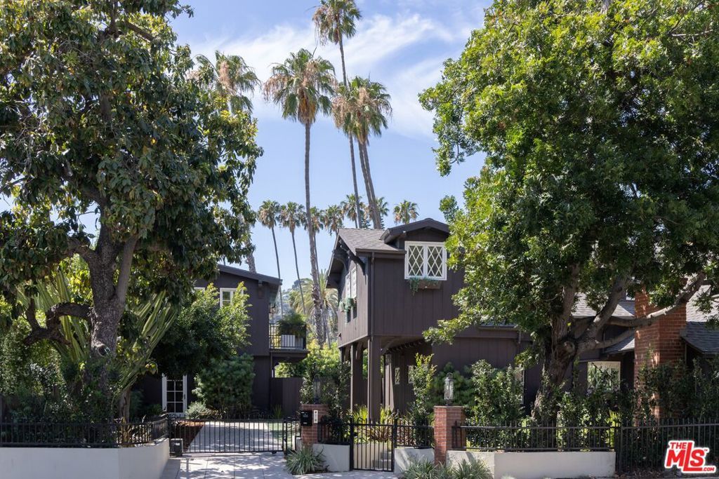 1635 N Genesee Avenue, Los Angeles, CA 90046 — photo 2