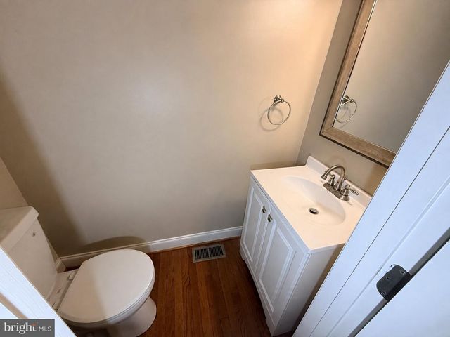 2641 AISQUITH ST, Baltimore, MD 21218