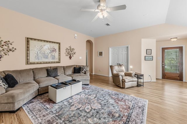 273 Sunset Path S, Conroe, TX 77316