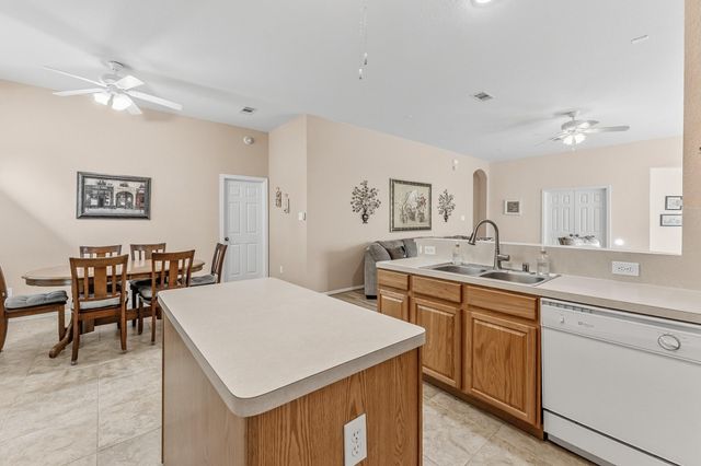 273 Sunset Path S, Conroe, TX 77316