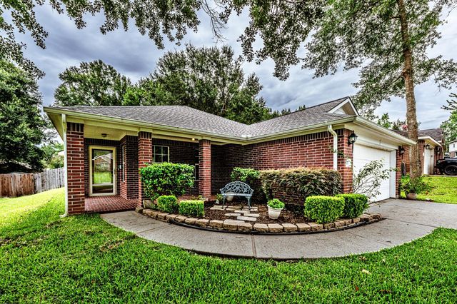 273 Sunset Path S, Conroe, TX 77316