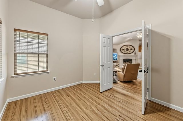 273 Sunset Path S, Conroe, TX 77316