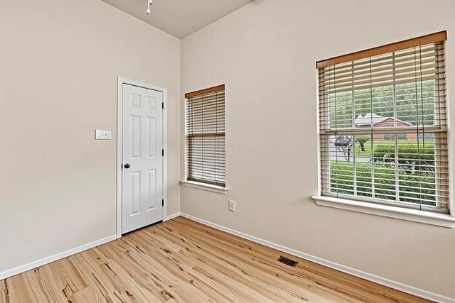 273 Sunset Path S, Conroe, TX 77316