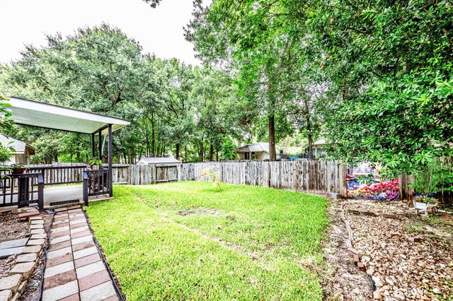 273 Sunset Path S, Conroe, TX 77316