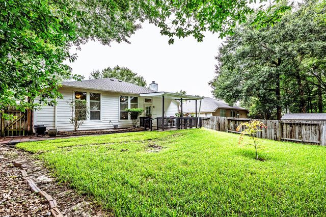 273 Sunset Path S, Conroe, TX 77316