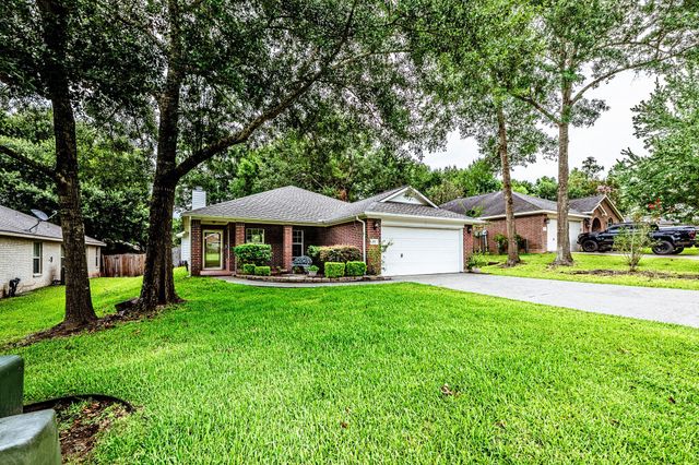 273 Sunset Path S, Conroe, TX 77316